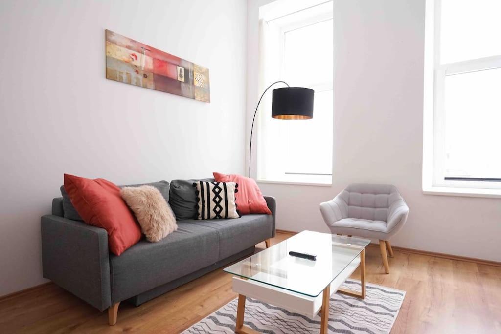 Modern Living In City Center - Fully Equipped Viena Exterior foto